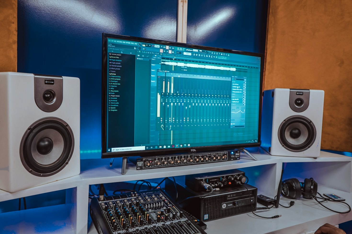 Plugins gratuitos versus de pago: ¿cuándo conviene invertir?